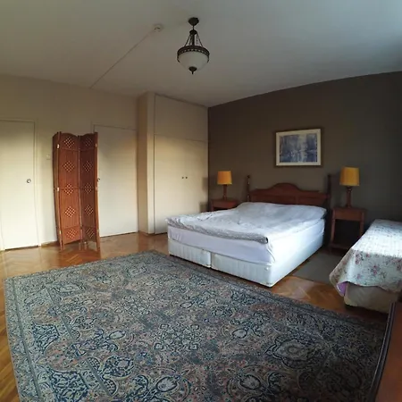 Ξενοδοχείο Berk - Grandma's House 3*