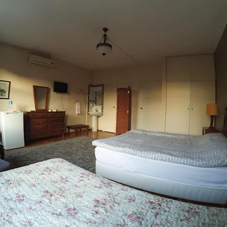 Ξενοδοχείο Berk - Grandma's House 3*