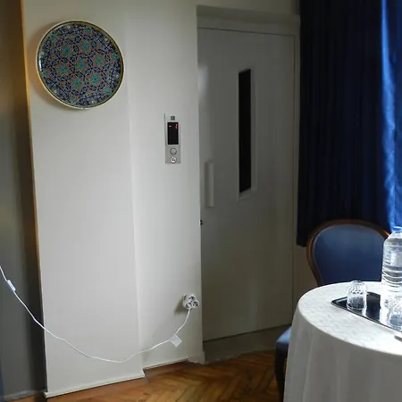Berk - Grandma's House 3* Κωνσταντινούπολη