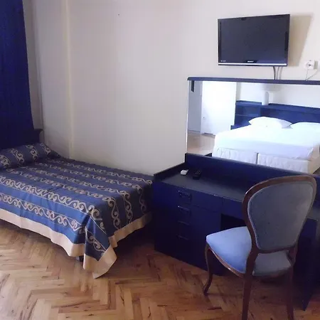 Ξενοδοχείο Berk - Grandma's House 3*