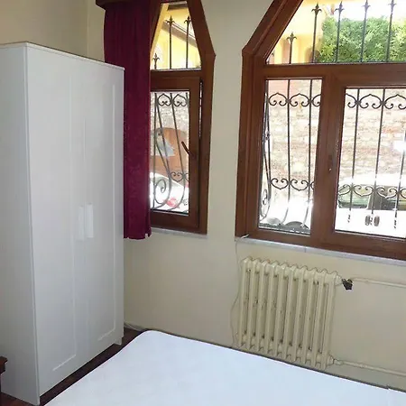 Ξενοδοχείο Berk - Grandma's House Κωνσταντινούπολη