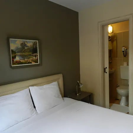 Berk - Grandma's House 호텔 3*