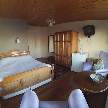 Berk - Grandma's House 호텔