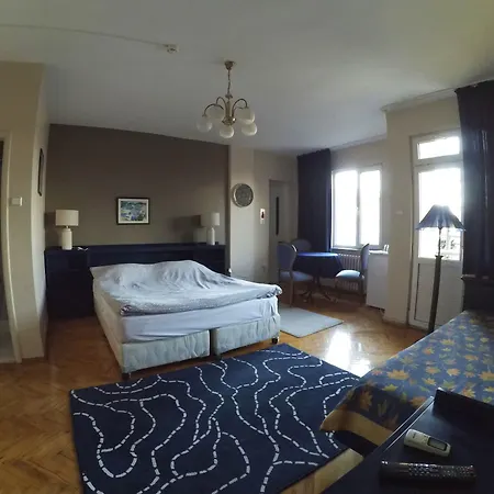 Berk - Grandma's House 3* 이스탄불