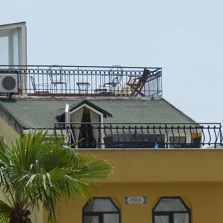 Berk - Grandma's House 호텔 이스탄불