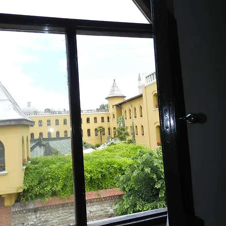 Berk - Grandma's House 호텔 이스탄불