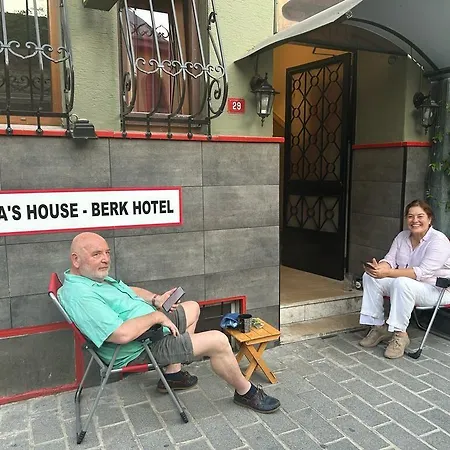 Berk - Grandma's House 3*