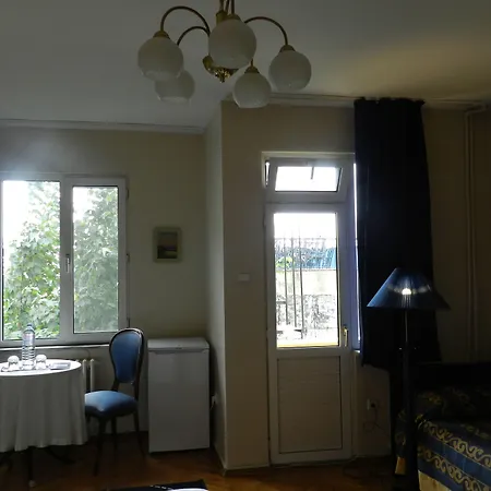 酒店 Berk - Grandma's House 3*